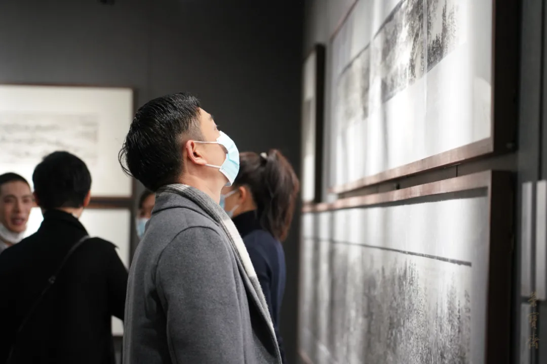「展讯」自然的感动 传承的力量丨李家山水三代艺术家对景创作展